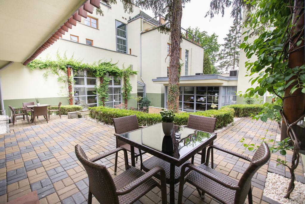 Hotel Debowa Gora Active & Spa Lack  ภายนอก รูปภาพ