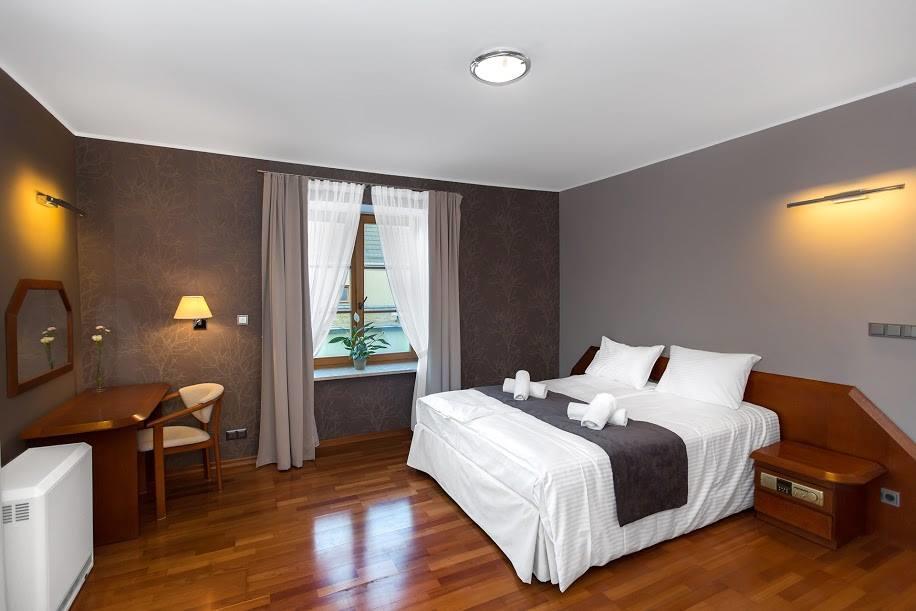 Hotel Debowa Gora Active & Spa Lack  ภายนอก รูปภาพ